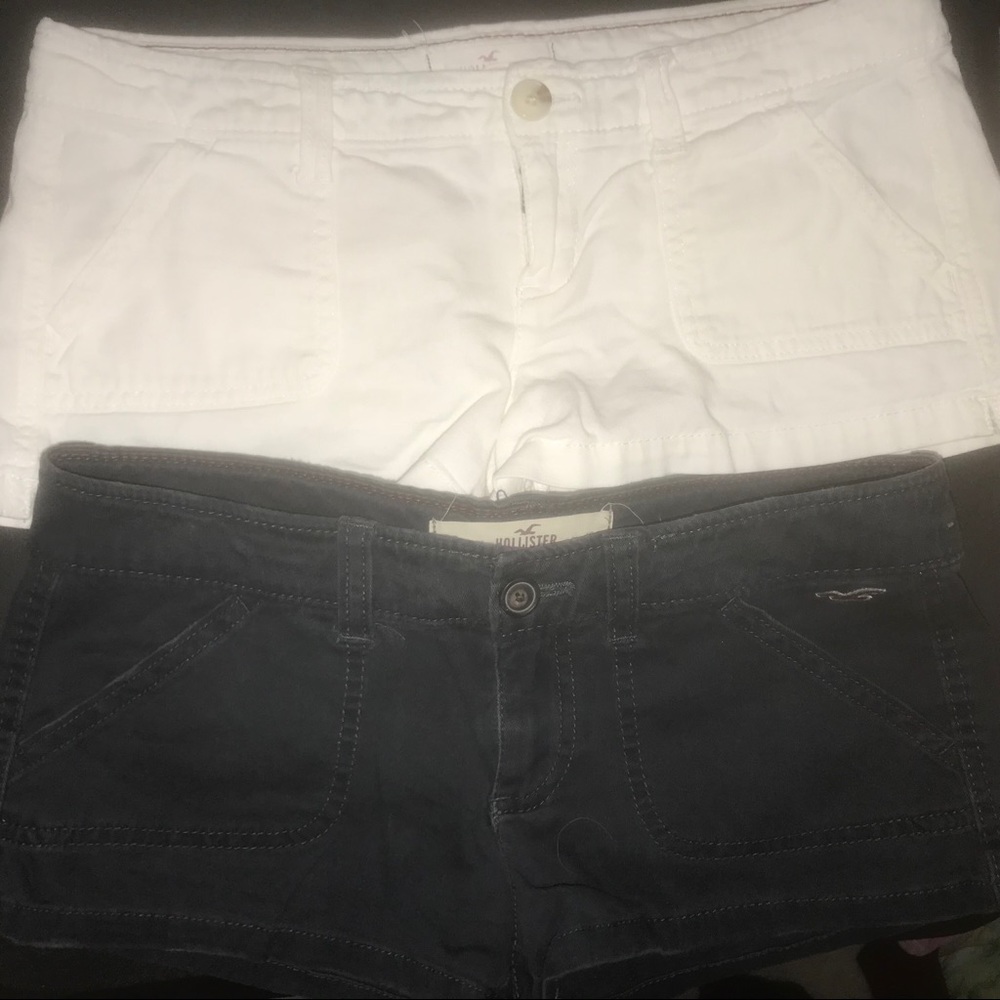 2 pairs of Hollister shorts